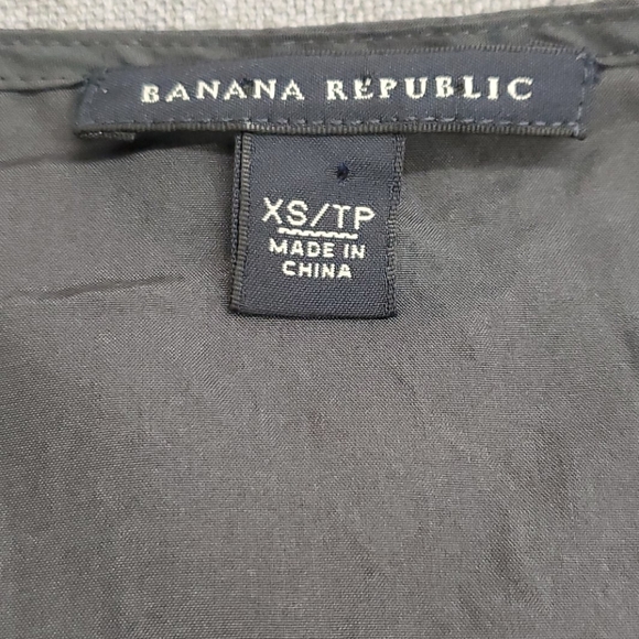 Banana Republic Lace & Silk Top - Picture 2 of 4